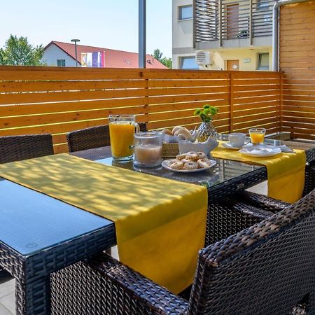 Family Apartment Moravske Toplice Esterno foto