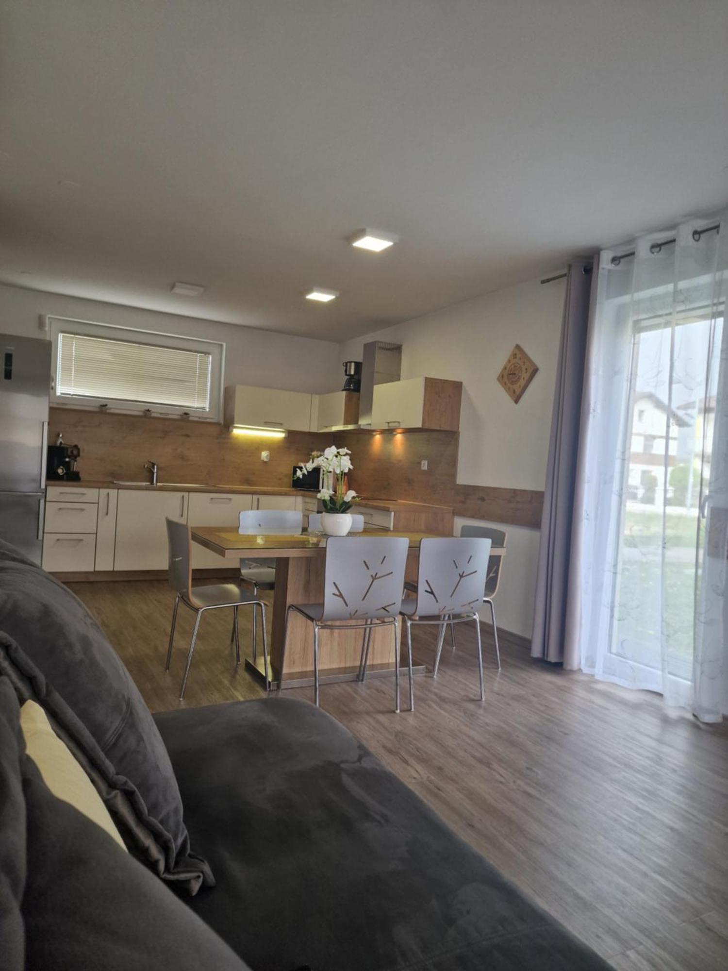Family Apartment Moravske Toplice Esterno foto