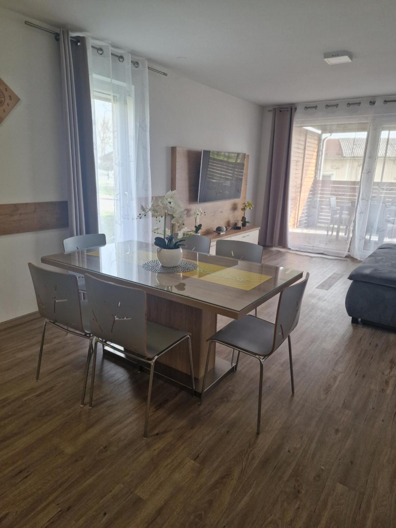 Family Apartment Moravske Toplice Esterno foto